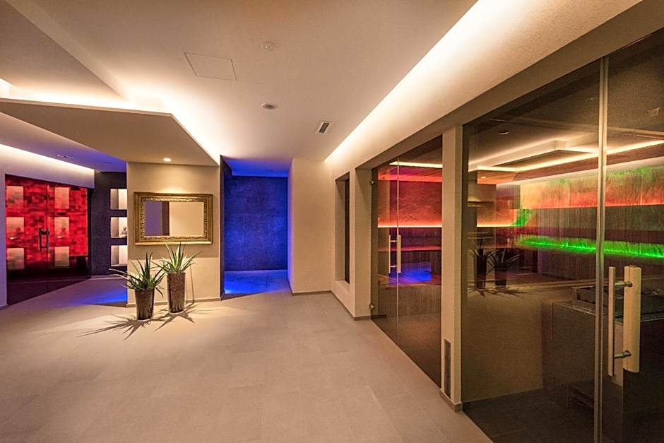 FAYN garden retreat hotel