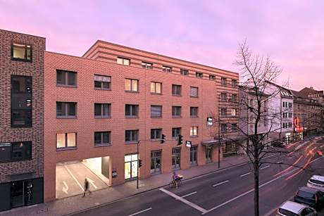 Holiday Inn - the niu, Mill Cologne Mulheim by IHG