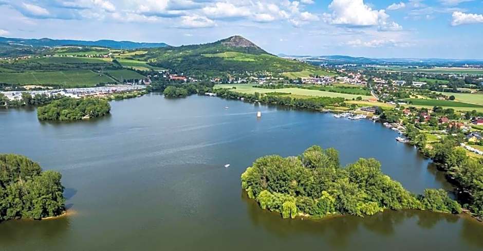 Hotel Active Stadium