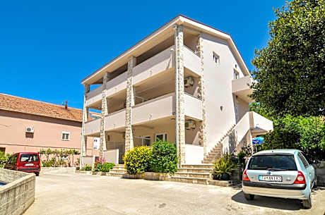 Apartments Samardžić