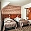 Hotel Azyl