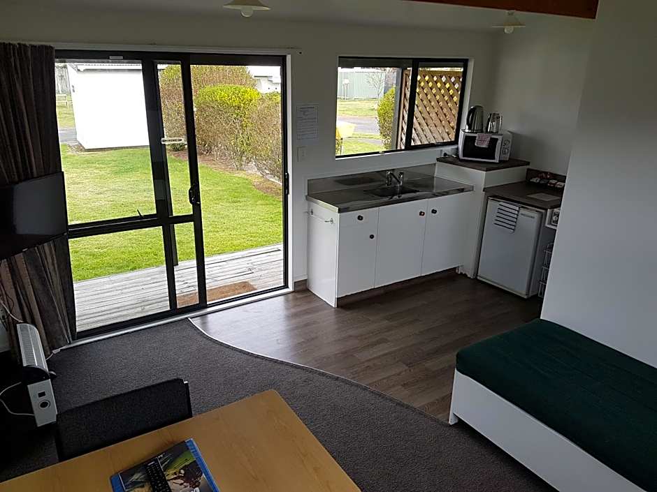 Holdens Bay Holiday Park