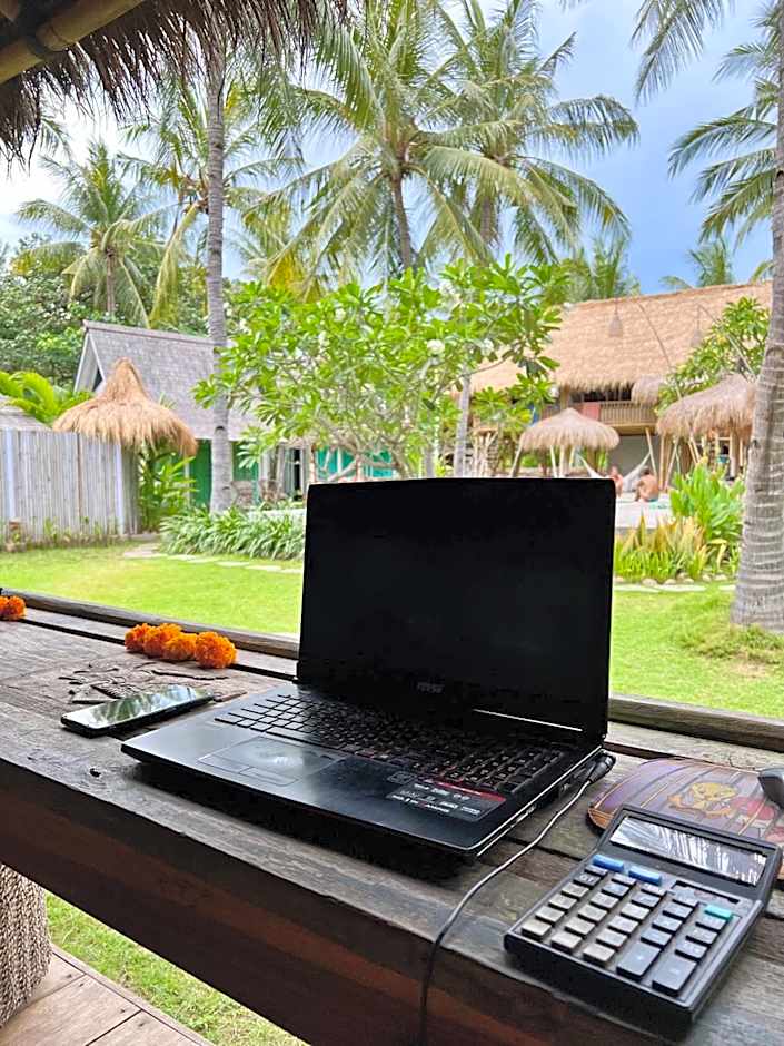 Captain Coconuts Gili Air