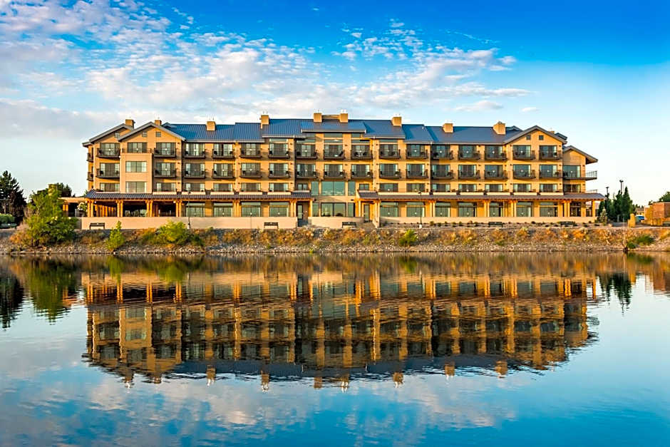 The Lodge at Columbia Point
