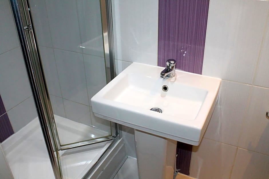 Clapham South Dudley Hotel