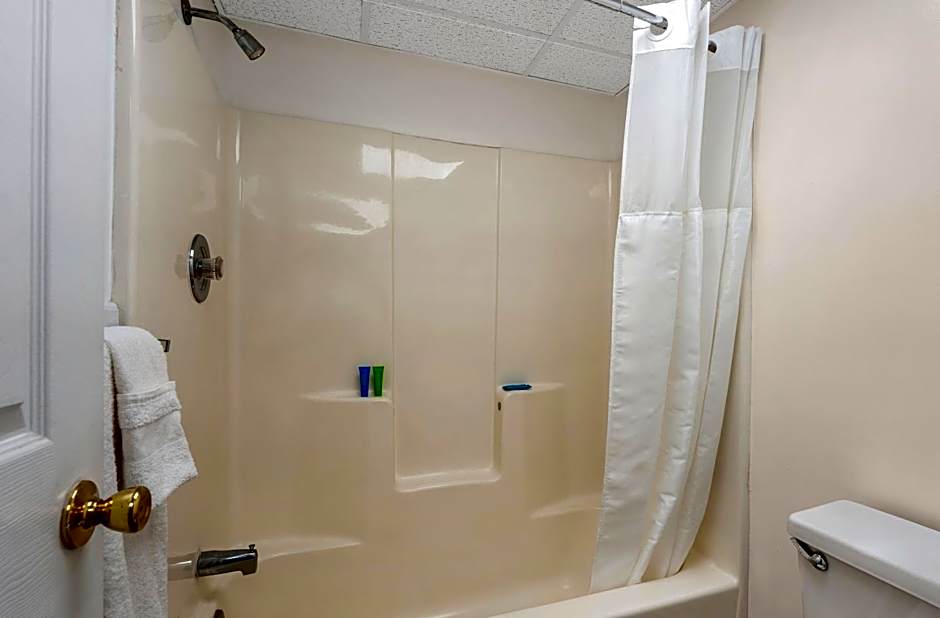 Atlantic Oceanside Dewey