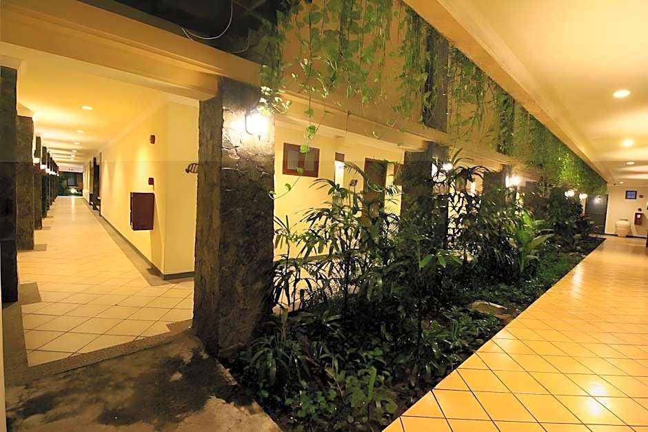 Lotus Garden Hotel by Waringin Hospitality