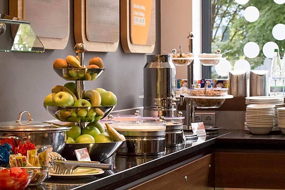 Holiday Inn Express Stuttgart Airport, an IHG Hotel