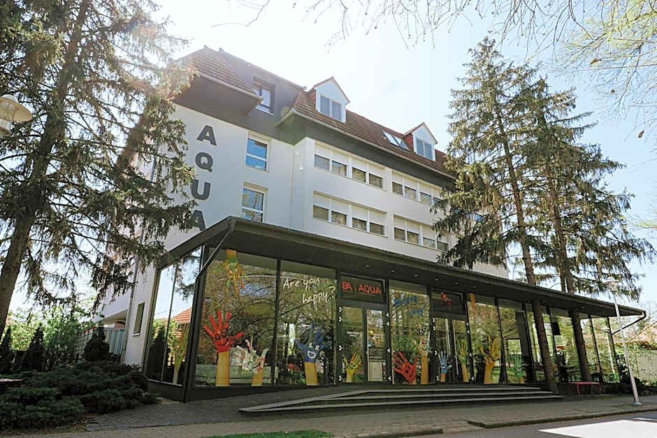 Aqua Hotel