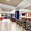 Holiday Inn Express & Suites Buffalo Airport By IHG