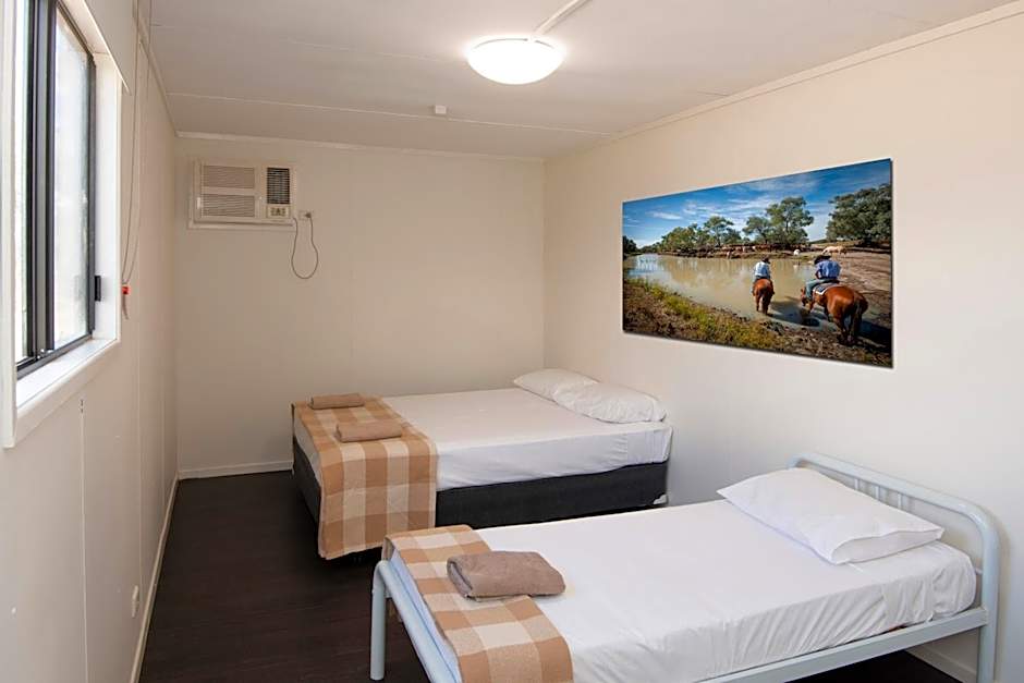 Outback Adventures Backpackers