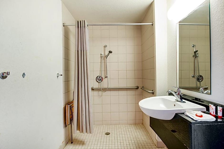 Regency Inn Tulsa