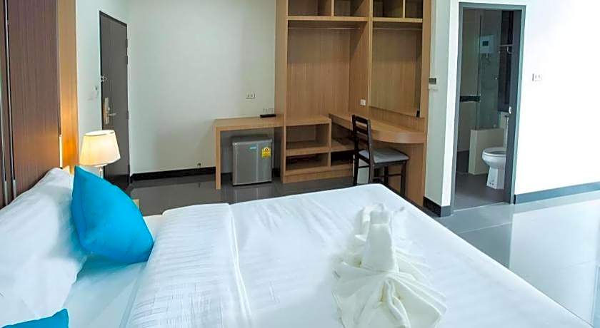 Thanburi Hotel