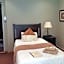 Amper Bo Guest House