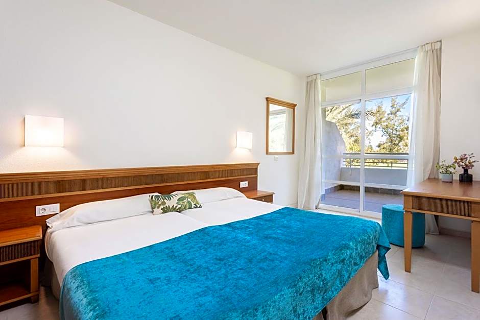 Gara Suites Golf & Spa