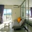 Recenta Suite Phuket Suanluang