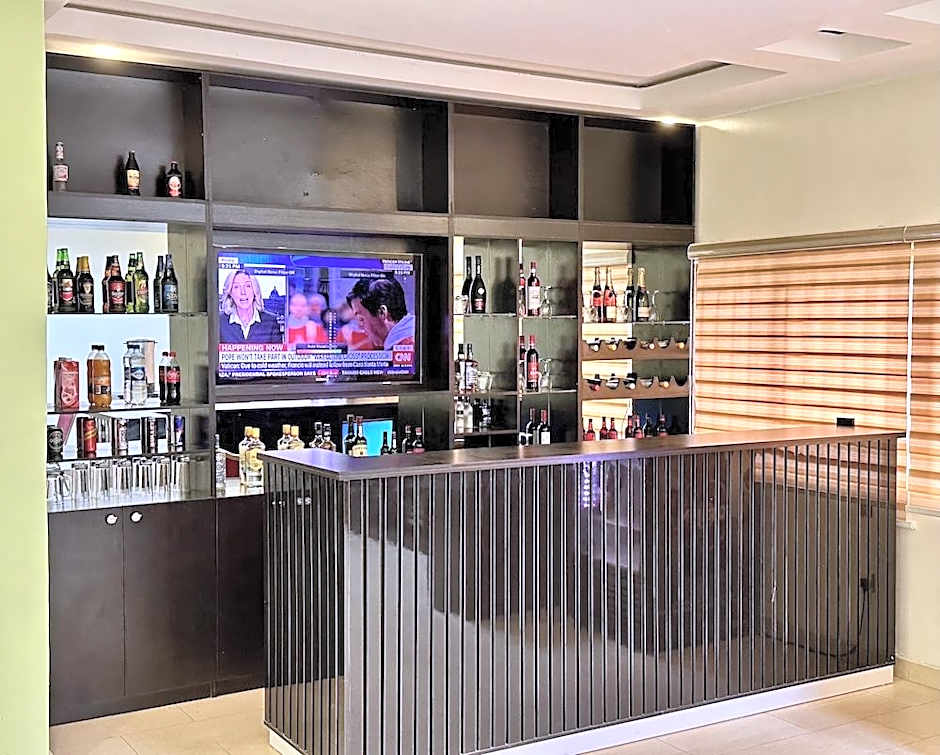 Whitehouse Hotel and Conference Centre