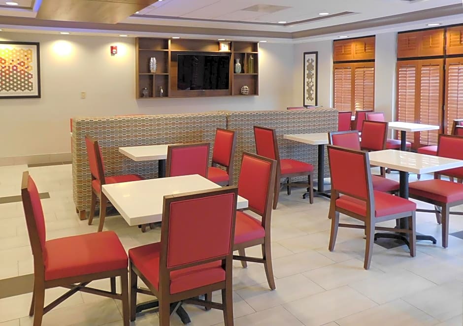 Holiday Inn Express - Coventry S - West Warwick Area, an IHG Hotel