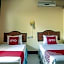 OYO 681 Paradise Hotel