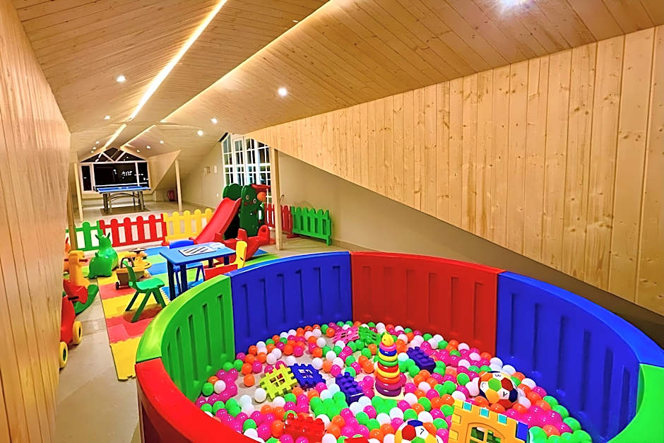 ARNISA Kasauli - A Boutique Hotel