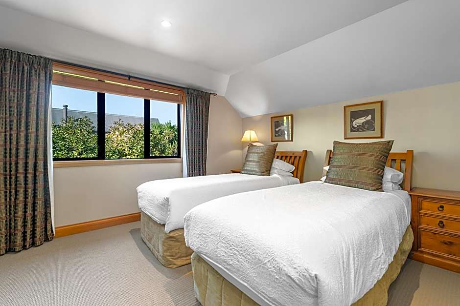 Lansdown Apartments