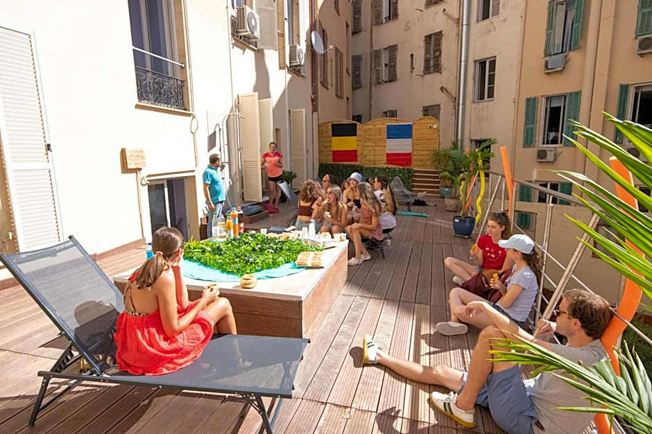 Antares hostel
