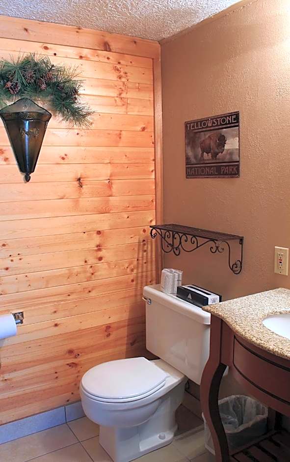 Moose Creek Inn