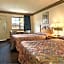 Days Inn & Suites by Wyndham Kokomo