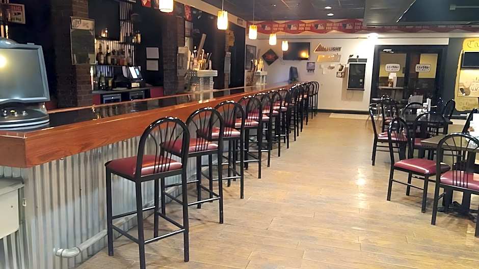 FairBridge Inn & Suites Poconos