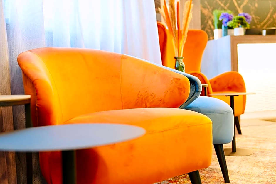 Arthotel Ambassador Wiesbaden - FREE PARKING