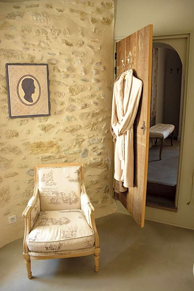Le Petit Chateau
