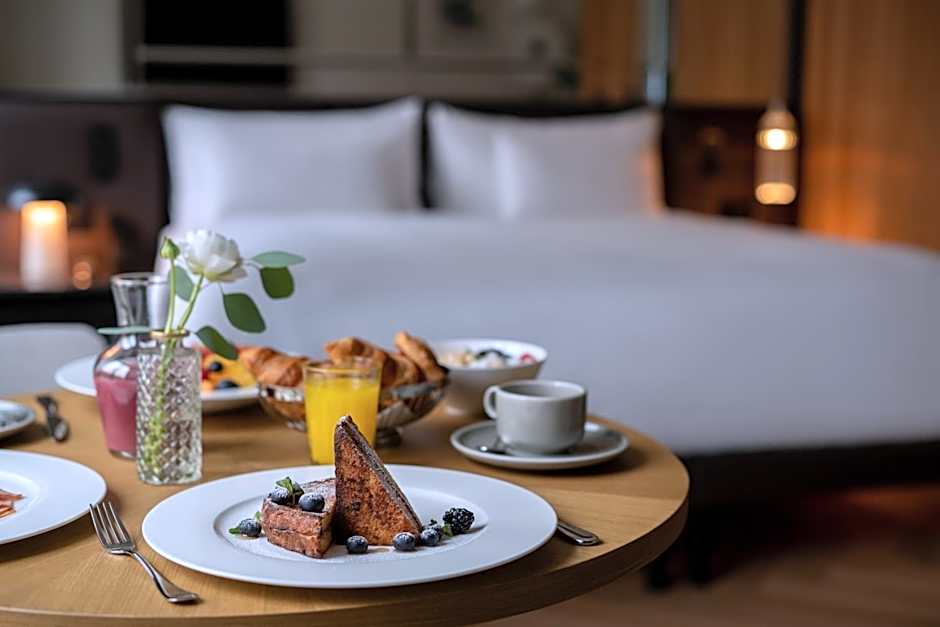 Almanac X Alcron Prague