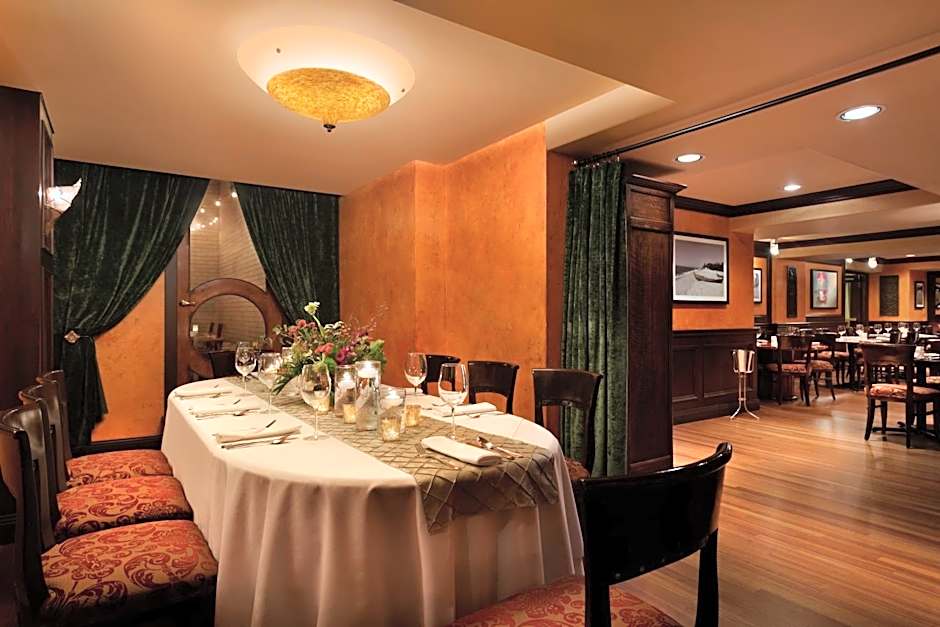 Hotel Le Soleil by Executive Hotels