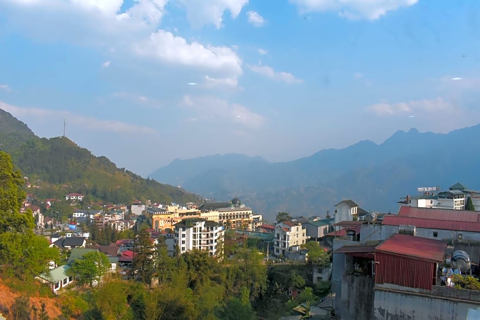 Otis Sapa Hotel