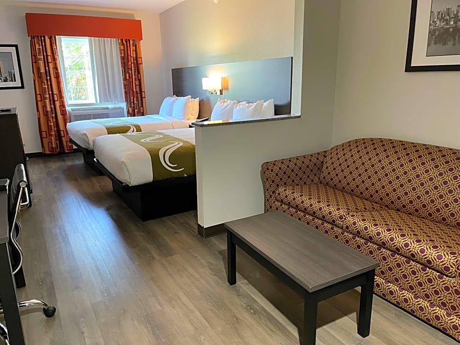 Quality Suites I-44