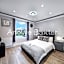 Hackney Suites - En-suite rooms & amenities