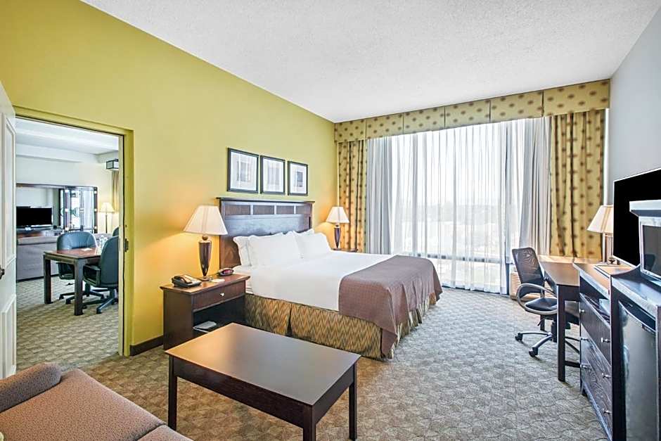 Holiday Inn Roanoke - Tanglewood Route 419 & I 581 By IHG
