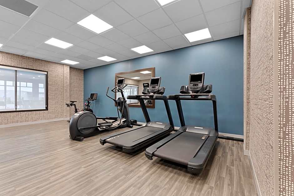 Hampton Inn Saline