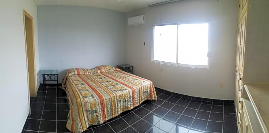 Hotel Playa María