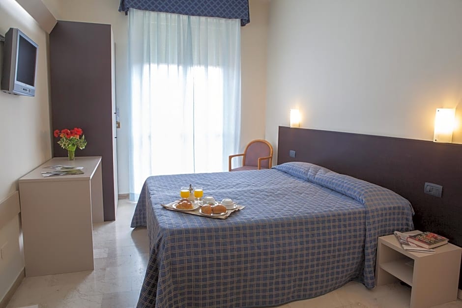 Auto Park Hotel