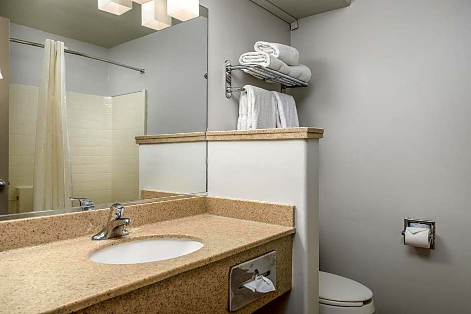 St. George Inn and Suites