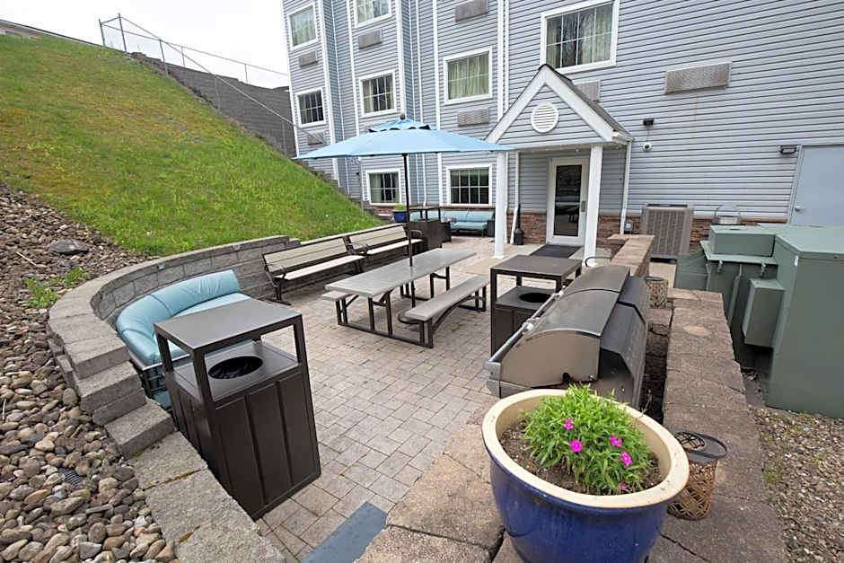 Microtel Inn & Suites By Wyndham Waynesburg