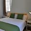 Hotel Maison Carree