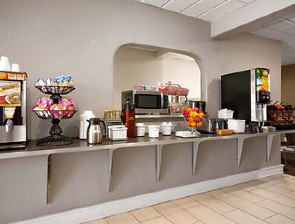 Super 8 by Wyndham Wytheville