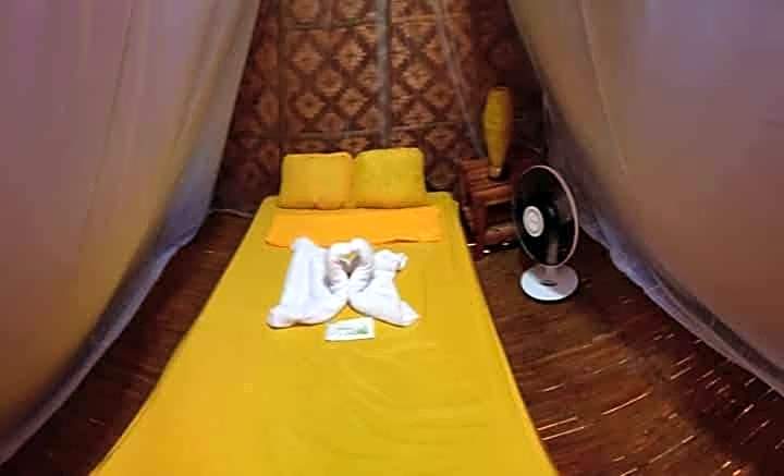SHUKRAN Apartelle