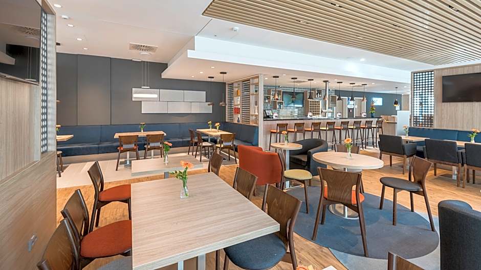 Premier Inn Mannheim City Centre