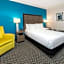 La Quinta Inn & Suites by Wyndham Tampa Brandon Regency Park