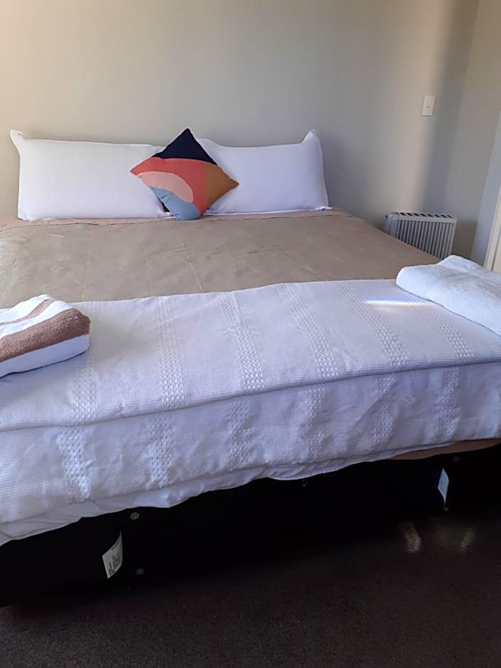 Intrepid Bed & Breakfast