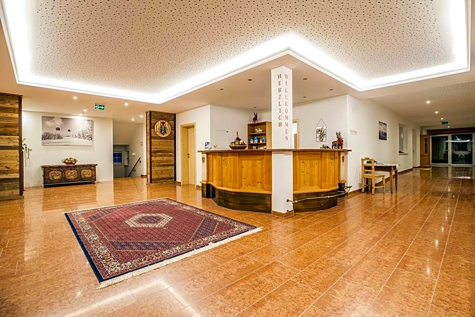 Aparthotel Paradies - Schrempfgut