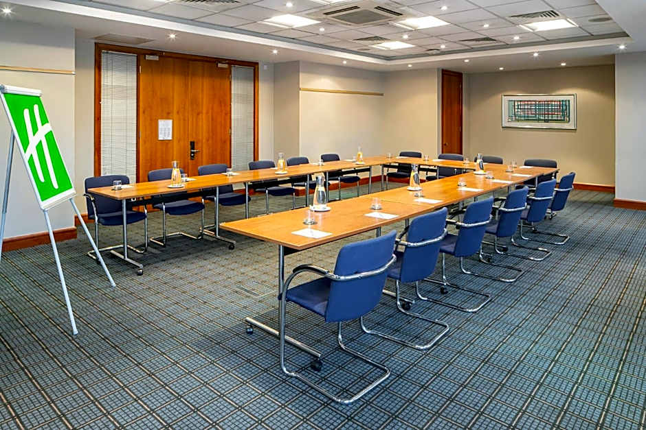 Holiday Inn Basingstoke By IHG